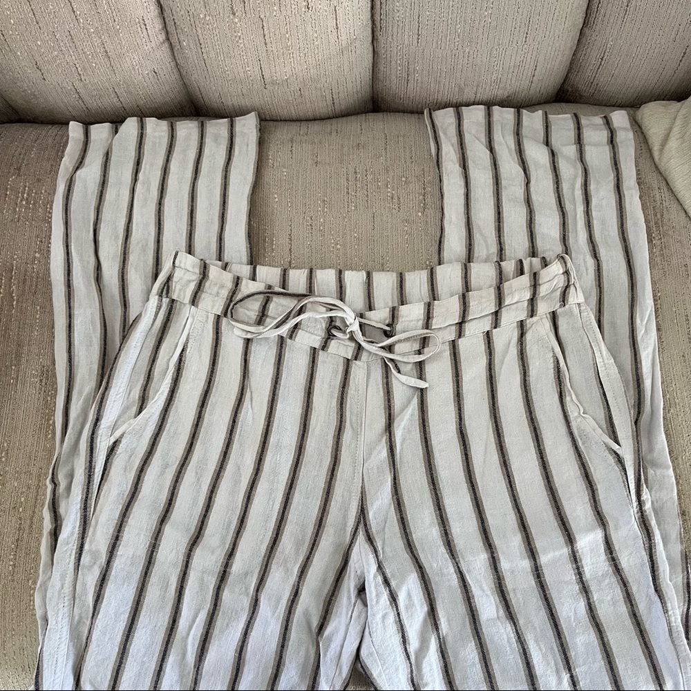 White and tan linen pants